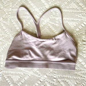 lululemon Y-Flow Bra in Nulu Fabric, size 6